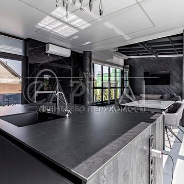 Київська вул.