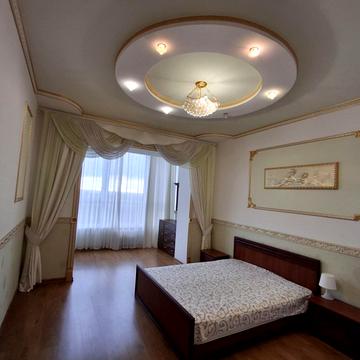 Хантадзе вул., 4