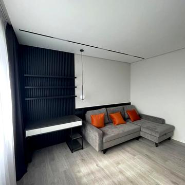 Пасічна вул., 177