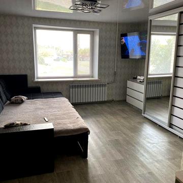 Продам квартиру в центрі міста.