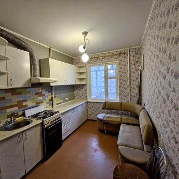 Продаж 3-х кімнатної квартири. Східній-1. Гарне місце.