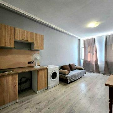 Продам квартиру-студію на вул. Ат. Головатого , Пересипь