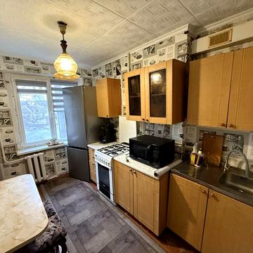 Трехкомнатная квартира на Космонавтов,ост.Космос.2/9.