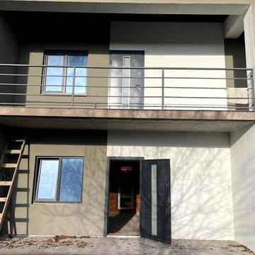 Боярка продам квартиру первый этаж с двориком 35м2