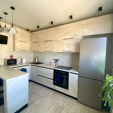 Академіка Сахарова вул., 3-Г