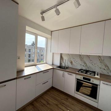 Оренда двох кімнатної квартири, кондеціонером, дизайнерським ремонтом