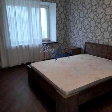 Максима Токарева вул. (Вузівська), 5