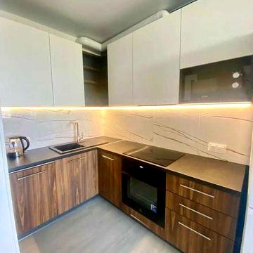 Євгена Сверстюка вул. (Марини Раскової), ЖК Галактика, Соборності