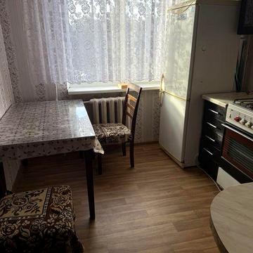 Здам 1 кімн. Квартиру, в Обухові, вул Каштанова 7.