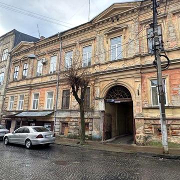 Продаж 2 кімнатної квартири в центральній частині міста