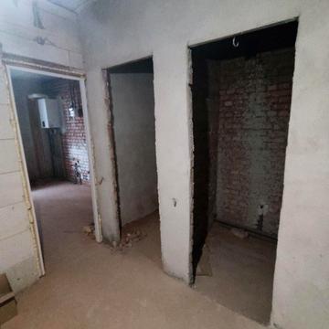 Нижня Берегова вул., 2/2в