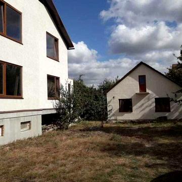 Продаж 2 будинків. 320 м2. 30 соток.  Мачухи №9258