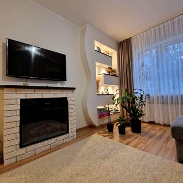 Слави бульв., 48