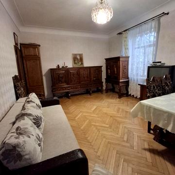 Володимира Винниченка вул. (Юрія Коцюбинського), 7