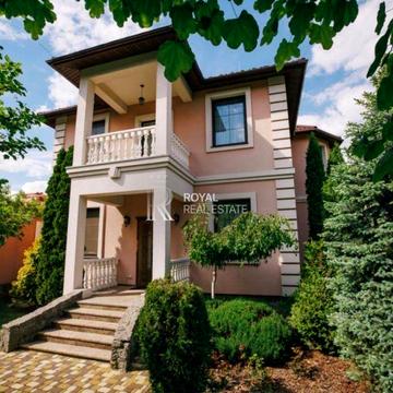 Георгія Горюшка вул., 9