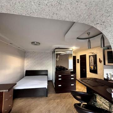 Мрії вул. (Академіка Туполєва), 17/19