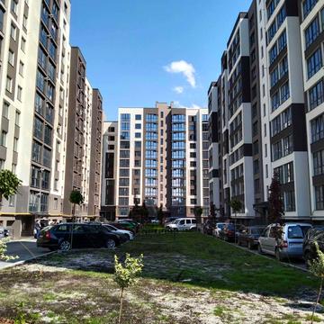 Героїв Миколаєва вул., 129