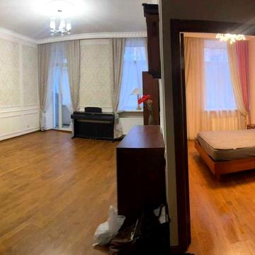 Здам трикімнатну  квартиру в центрі міста