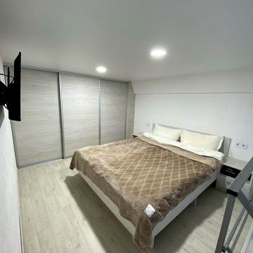 Здам в оренду однокімнатну дворівневу квартиру