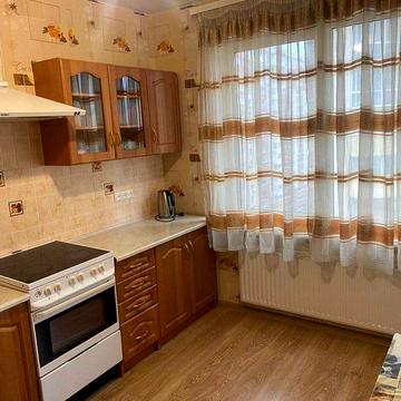 Сдам 1 комнатную квартиру Небесной Сотни/ Левитана новый дом