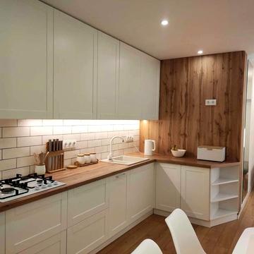 Зелена вул., 204а