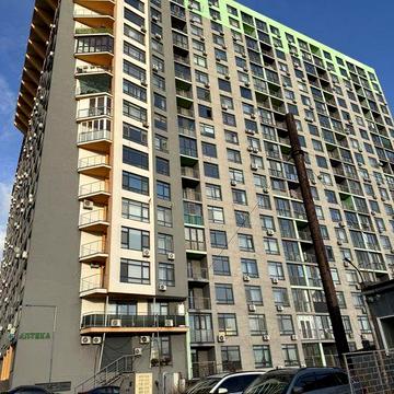 Світло єПродажа 1 комнатной квартиры, Голосеевский район,Ракетная 24,