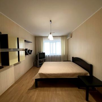 Борщагівська вул., 145