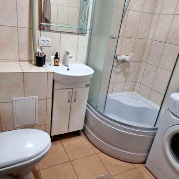 Здаю затишну 1-кв в центрі(2хв.до Соборної)!