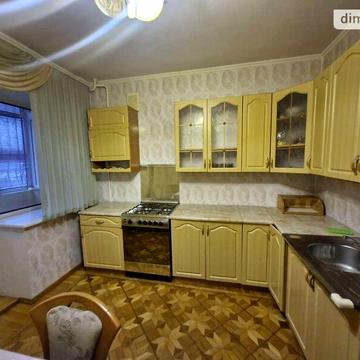 Продаж 3к Квартира 1 Травня вулиця