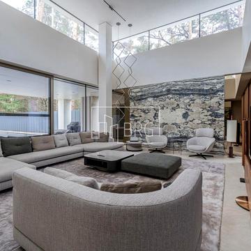 Плютовська вул.