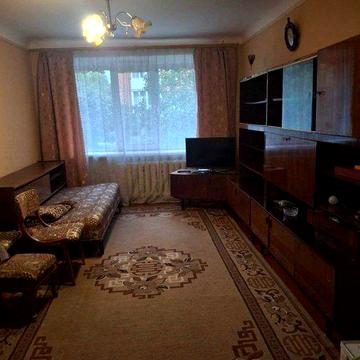 3к квартира 60 м.кв. в центрі міста з 27 грудня на термін 3-4 місяці