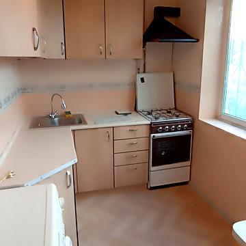 Вишгородська вул., 32/2