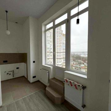 Квартира біля моря з новим сучасним ремонтом