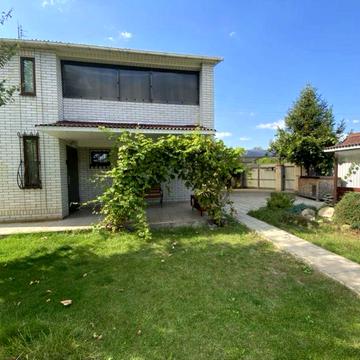 Продаж будинку Вишенки 18 км Києва бассейн сауна ліс озеро Красиво