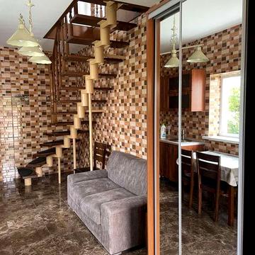 Здам 1 к Окремий будинок на Вишенці