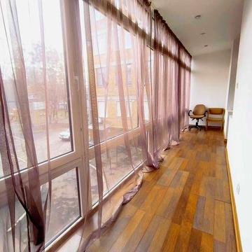 10000! Аренда 3.к.кв 98 м., Сумской Рынок, Культуры 3, м.Университет.