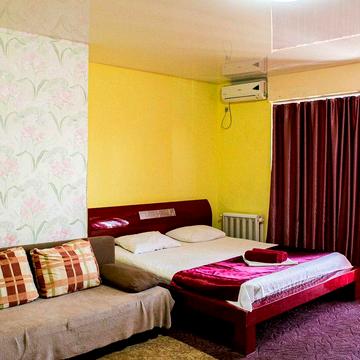 Сдам 1-к квартиру до 3-х месяцев в центре