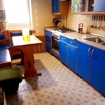 З кімнатна квартира ОРЕНДА " ЧЕРЕМУШКИ"