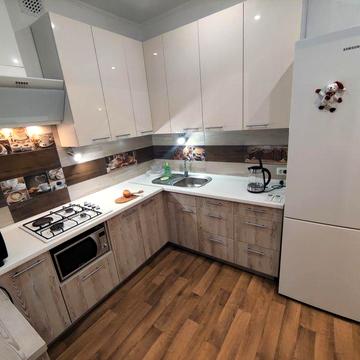 Сдам 2- к квартиру 52 кв.м в Сталинке.