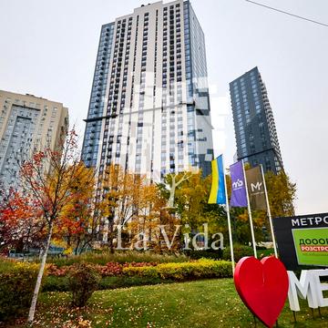 Академіка Заболотного вул., (Будинок 4)