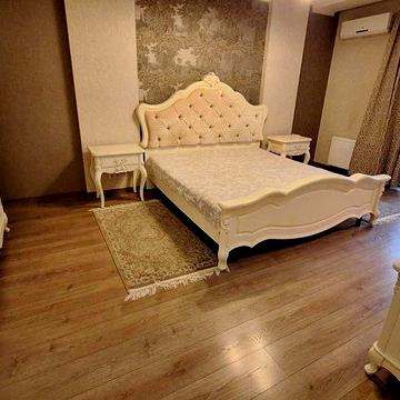 в. Стриййська, котетедж з гаражем