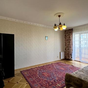 Червоної Калини просп. (Володимира Маяковського), 77