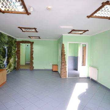 Української Дивізії вул., 15