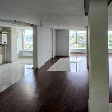 Продається Пент Хаус з ремонтом,ЗДАНА Герцена-В.Великого