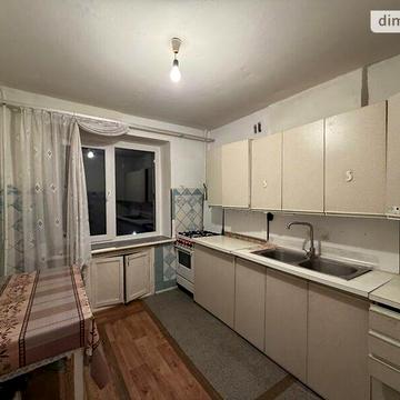 Довгострокова оренда 3к Квартира вцл. Бандери