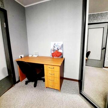 1 кімнатна кв вул. Зестафонська