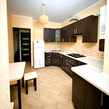 Гетьманська вул., 9