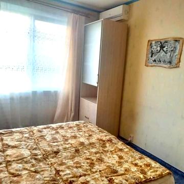 Патріарха Мстислава Скрипника вул., 11