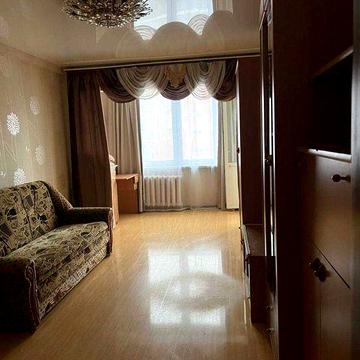 Здається вул. політехнічна 5, 2 комн. роздільна квартира. 19 000 грн