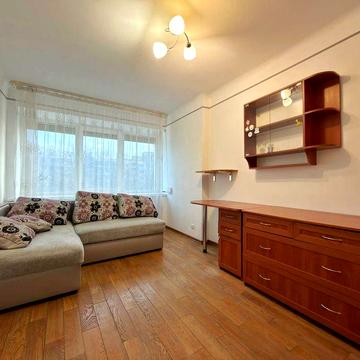 Оренда затишної 3-кімнатної квартири вул. Любінська 104